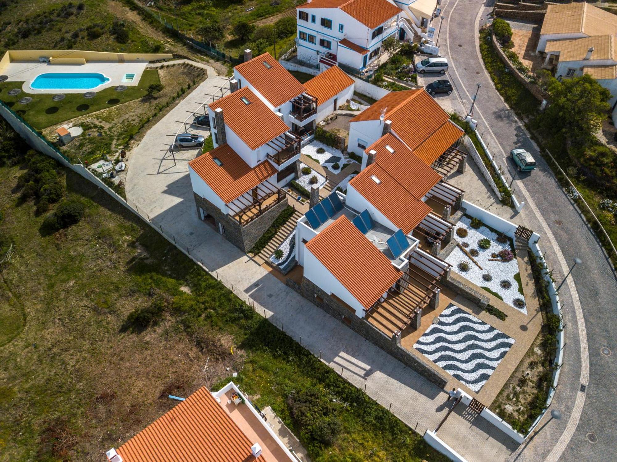 Falesias Da Arrifana Praia da Arrifana Εξωτερικό φωτογραφία